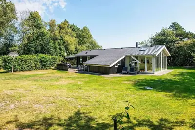Image de Maison de vacances pour 6 a Tarm-By Traum