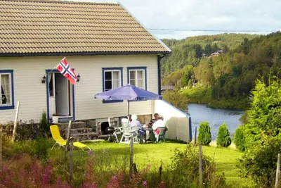 Image de Maison de vacances pour 6 a lyngdal-By Traum