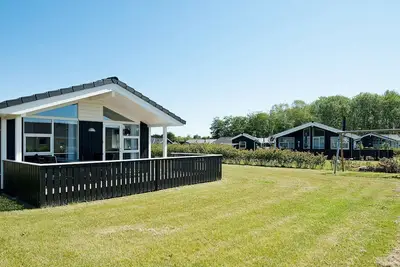 Image de Maison de vacances pour 6 a Juelsminde-By Traum
