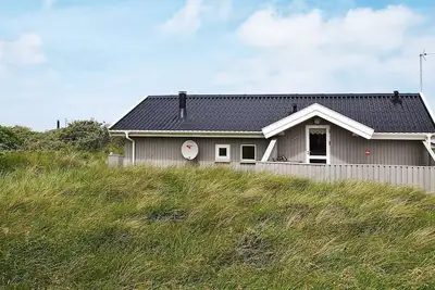 Image de Maison de vacances pour 6 a Hjørring-By Traum