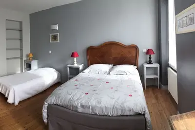 Image de Gîte lumineux calme à 7mn à pied Rer A, proche de Paris 2, 4 ou famille 5 pers.
