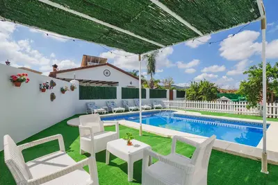 Image de Finca Jose MarĂa y Beatriz de Cubo \/ piscine privĂ©e \/ Ac \/ wifi gratuit