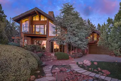 Image de Unique Sedona Accueil w / Mtn Views & Guest House!