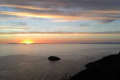 Image de Breathtaking scenario of the Islands of Giglio, Montecristo, Corsica and Elba.
