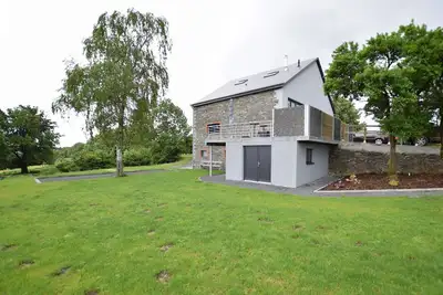 Image de Maison Ă Bastogne avec Sauna
