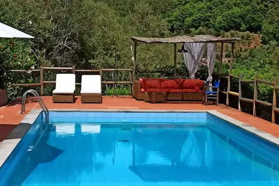 Image de Casa \/ villa con piscina privata con acqua salata wifi A\/C 7 Km da Lucca