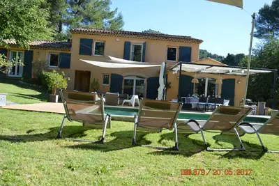 Image de Tres Agreable Villa Avec Piscine 8 personnes au Calme