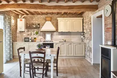 Image de Appartement dans une ferme rénovée dans un village toscan typique du Chianti