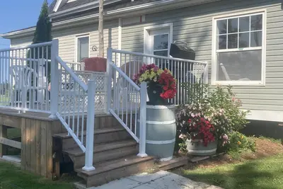 Image de Maison de campagne 4 chambres - 10 km de Summerside - River + Canoes