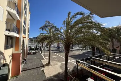 Image de Appartement Climatisé, 4 Couchages, 1 Chambre + Cabine, Parking