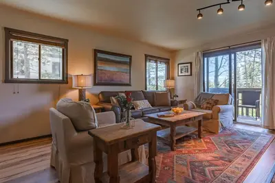 Image de 2bd / 2ba Sleeping Indian East 4: 2 condominiums de type Ba / 2 Ă Teton Village, pour 6 personnes