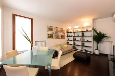 Image de Élégant appartement design dans le centre historique