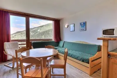 Image de Appartement de Charme 3* à Méribel, 2 Pièces, Animaux admis, Wi-Fi gratuit, 4 Pers