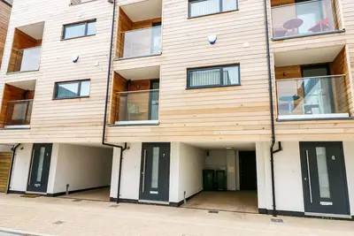 Image de 7 Ocean Gateway, avec un jardin à Hythe, Réf 978862