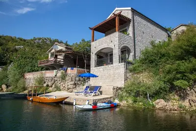 Image de Paradise House - Parc national du lac Skadar