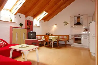 Image de Ferienwohnung \"Kirsche\" 55 qm bis 4 Personen, 2. Obergeschoss, 2 separate Schlafzimmer, Ostbalkon.