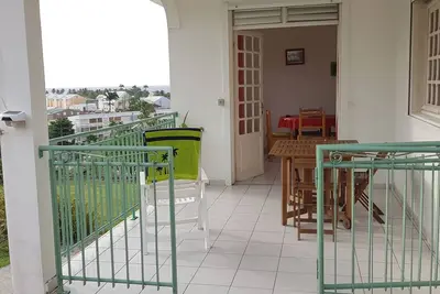 Ticolo2 F2 de 40m2 à 500m de la plage