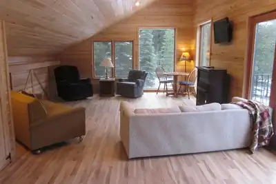Image de Glacier / Essex Carriage House - à 3, 2 kilomètres de Izaak Walton Inn