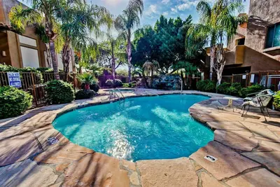 Image de ** Red Mountain Ranch Country Club Gated Community 1 King 1 Queen 2 Twins