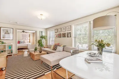 Image de Midtown Light Filled Stylish Walkable Everywhere
