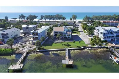 Image de Immaculée 2/2 vues directes de la baie W / Dock-Peaks des plages du Golfe récemment rénovées