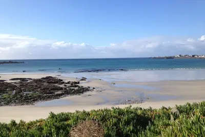 Image de La villa d'artiste à une minute de la plage, 170 m2