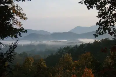 Image de Faites de ce \"miel\" d'une maison votre maison dans les Smokies!