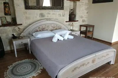Image de Villa en pierre traditionnelle très calme à la nature dans le sud de la Crète