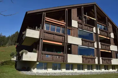 Beatenberg, grand, appartement calme d'1 pièce Wi-Fi / Wlan, balcon, vue