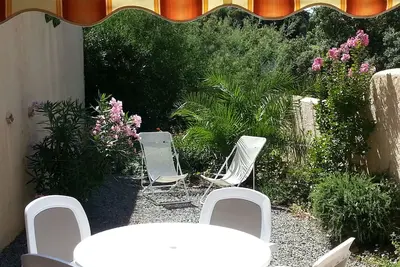 Image de Sainte-Maxime - Logement avec jardin et veranda dans domaine Piscine, Tennis