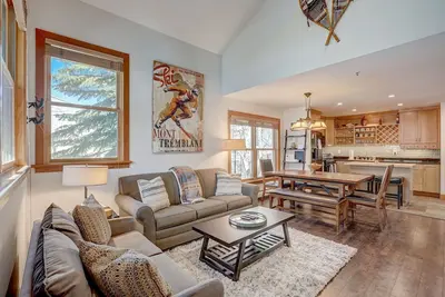 Image de Magnifique condo Greyhawk - 2bd / 2. 5ba - Spa