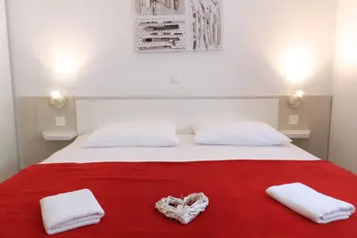 Image de Appartement d'une chambre avec la terrasse Baska Voda, Makarska (A-15214-d)