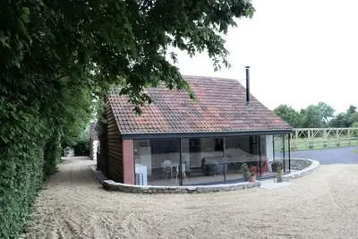 Image de Conversion de grange près de Wedmore (nouvelle inscription pour 2018) avec piscine intérieure chauffée