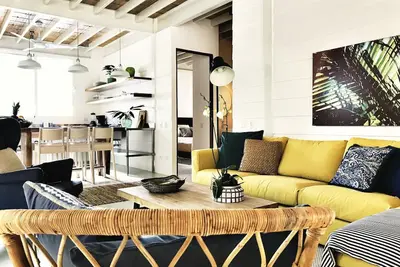 Image de ★ Appartement de luxe dans Gated Eco-Community. 1min à pied de la plage ★
