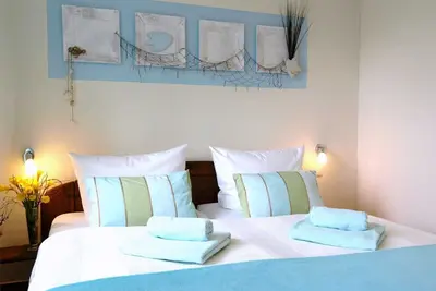 Image de Appartement 6 / Ahoi avec jardin - très proche de la plage - Haus Seeblick Apartments avec vue sur mer