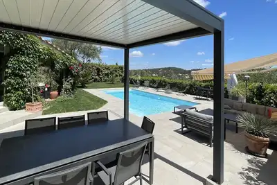 Image de VilladuCouchant, piscine, calme, vue magnifique, 15mn des gorges de l'Hérault