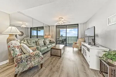 Image de Compass Point 303 par Hosteeva