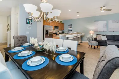 Image de Superbe villa 4bd près de Disney (Pp361)