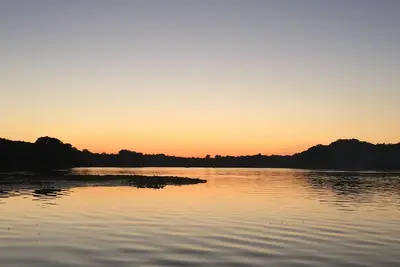 Image de Paradis privé niché dans un coin reculé du lac Saddle