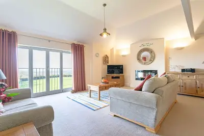 Image de Appartement Avec une vue Spectaculaire sur Padstow, L'estuaire des Chameaux et la mer