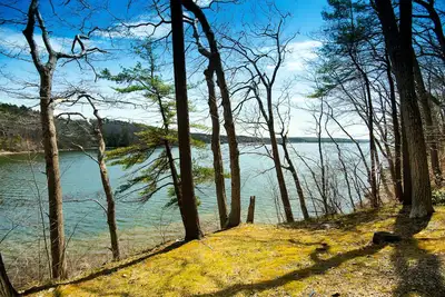 Image de Escapade tranquille au bord de la rivière pour profiter de la côte du Maine!