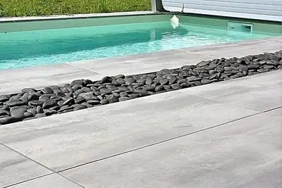 Image de Maison moderne avec piscine chauffée golfe du morbihan