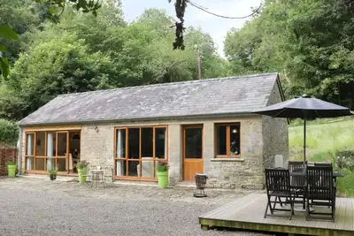 Woodpecker Cottage, romantique, avec un jardin à Ludlow, Ref 983772