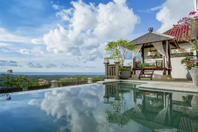 Image de Villa Amanie - Vues spectaculaires sur la colline au coucher du soleil