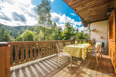 Image de Superbe chalet traditionnel en pleine nature au cœur des Vosges, rénové