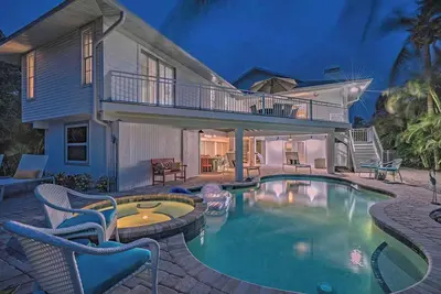 Image de Accueil riverain près des plages avec piscine privée, spa et plus!