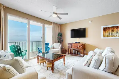 Image de Nouvelle Liste! Condo en bord de mer w / vues, accès facile à la plage, piscine partagée et bain �� remous