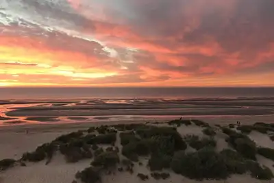 Image de Appartement moderne avec de superbes vues sur la plage