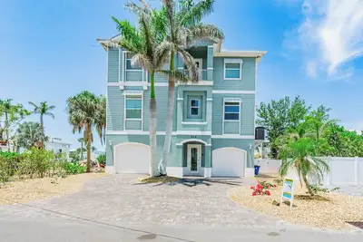 Image de Grande Palermo Pier Area Pool Home