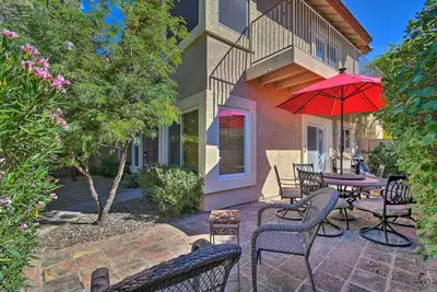 Image de Nouveau! Phoenix Townhome w / 2 Mtn Vélos et accès à la piscine